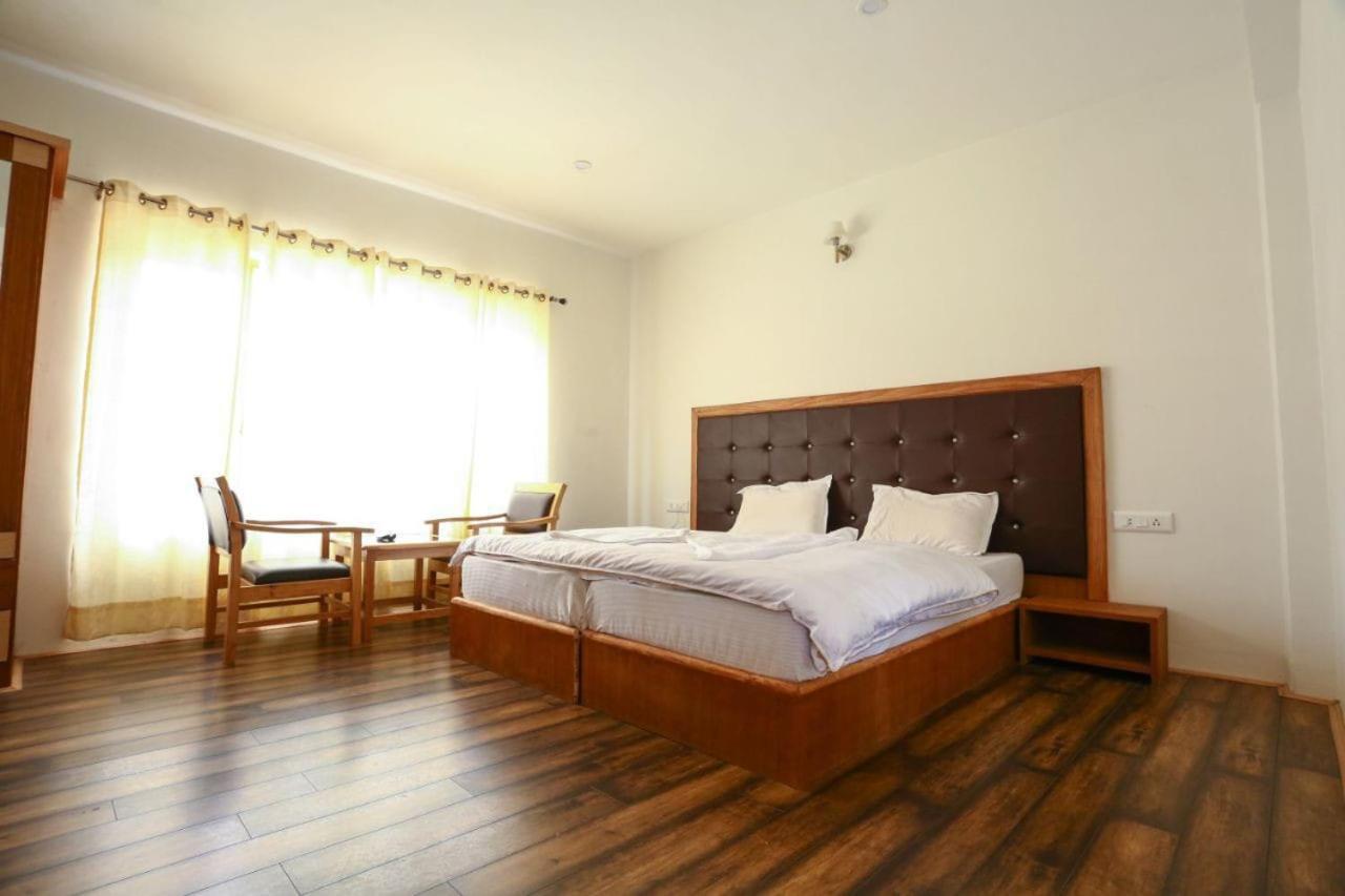 Hotel Om Ladakh 列城 外观 照片