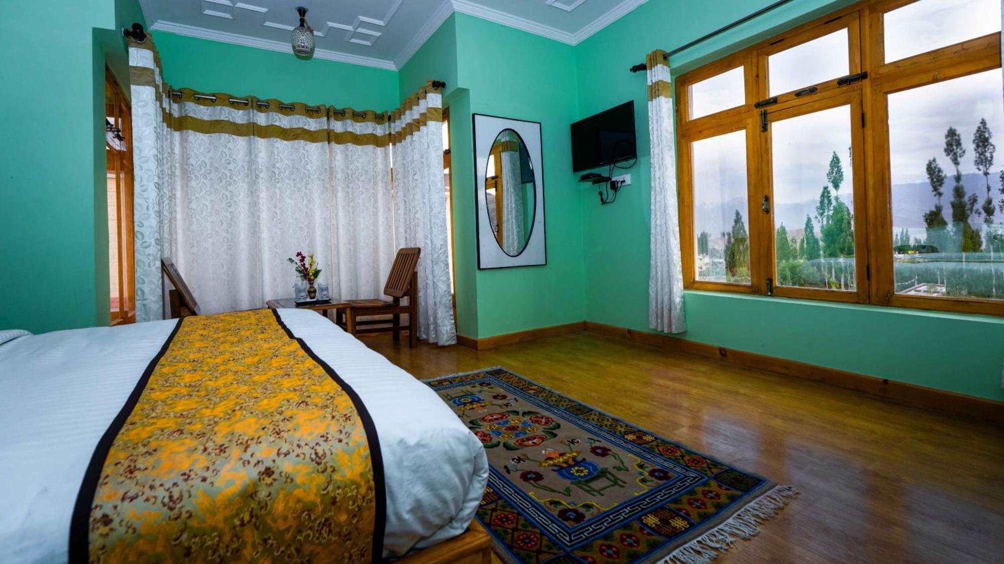 Hotel Om Ladakh 列城 外观 照片