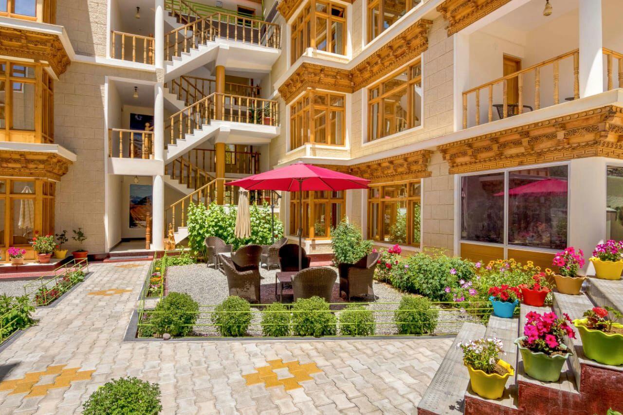 Hotel Om Ladakh 列城 外观 照片