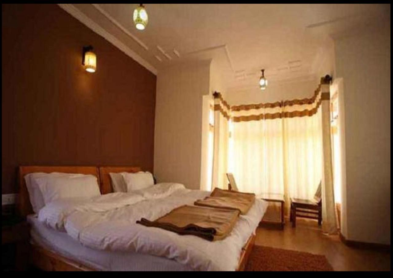 Hotel Om Ladakh 列城 外观 照片
