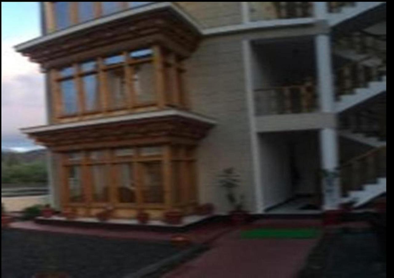 Hotel Om Ladakh 列城 外观 照片
